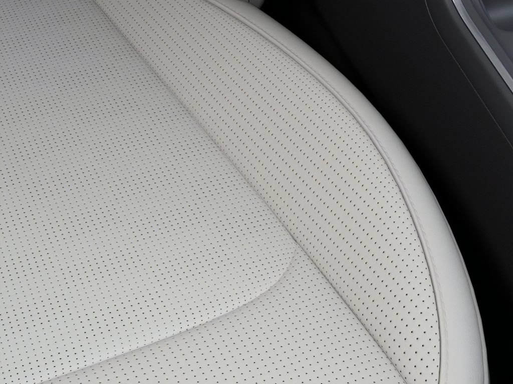 New 2026 Kia Sorento S AWD/4WD image 24