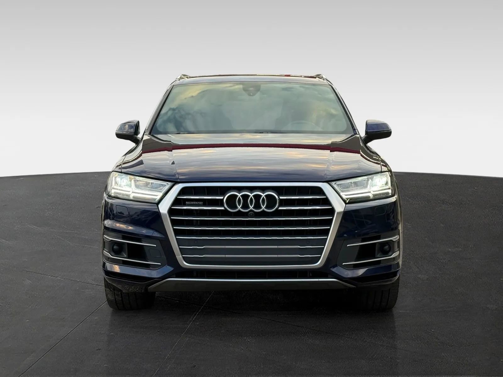 Used 2019 Audi Q7 3.0T Premium Plus w/ Premium Plus Package image 2