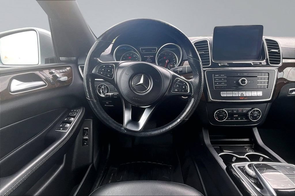 Used 2017 Mercedes-Benz GLS 450 4MATIC image 5