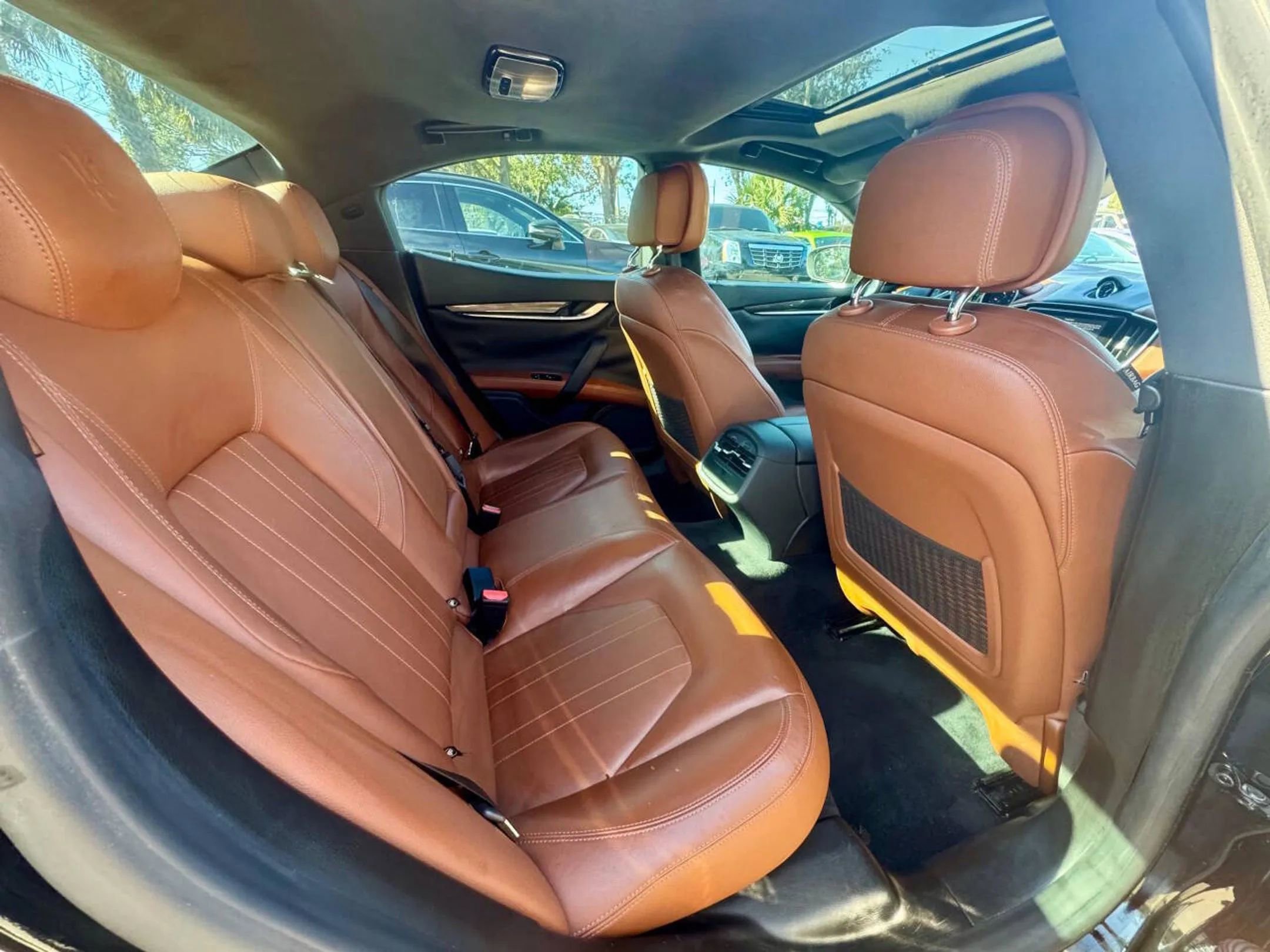 Used 2017 Maserati Ghibli image 21