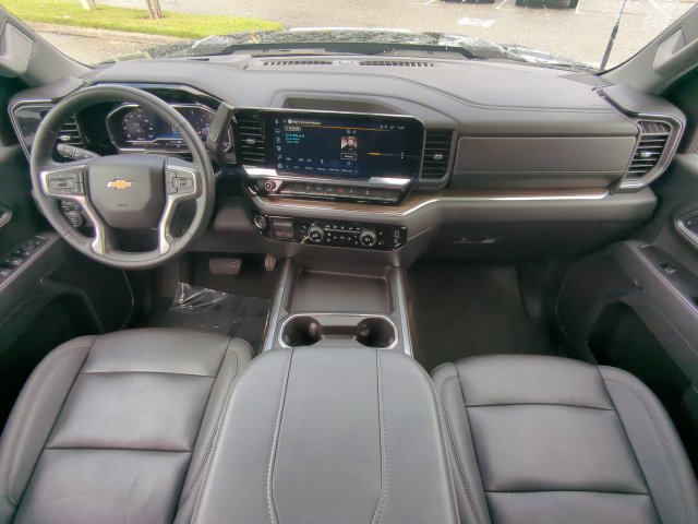 Used 2025 Chevrolet Silverado 2500 LT w/ Z71 Chrome Sport Edition AWD/4WD image 18
