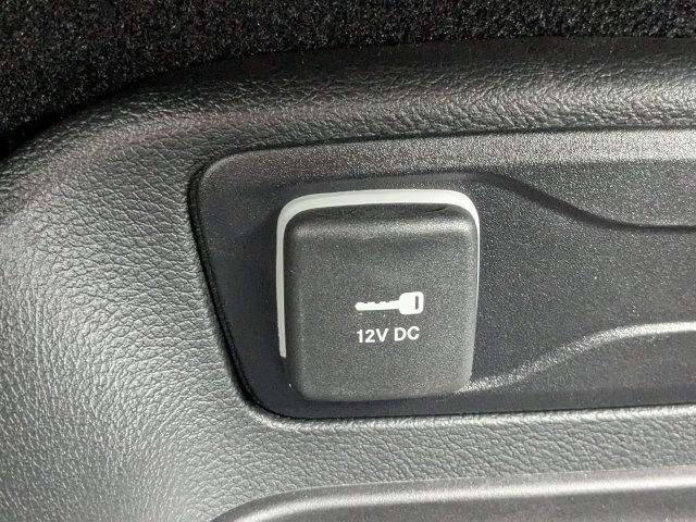 New 2026 Chrysler Voyager LX FWD image 22