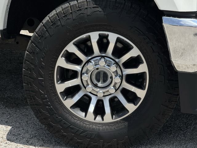 Used 2022 Ford F250 Lariat w/ Lariat Value Package AWD/4WD image 31