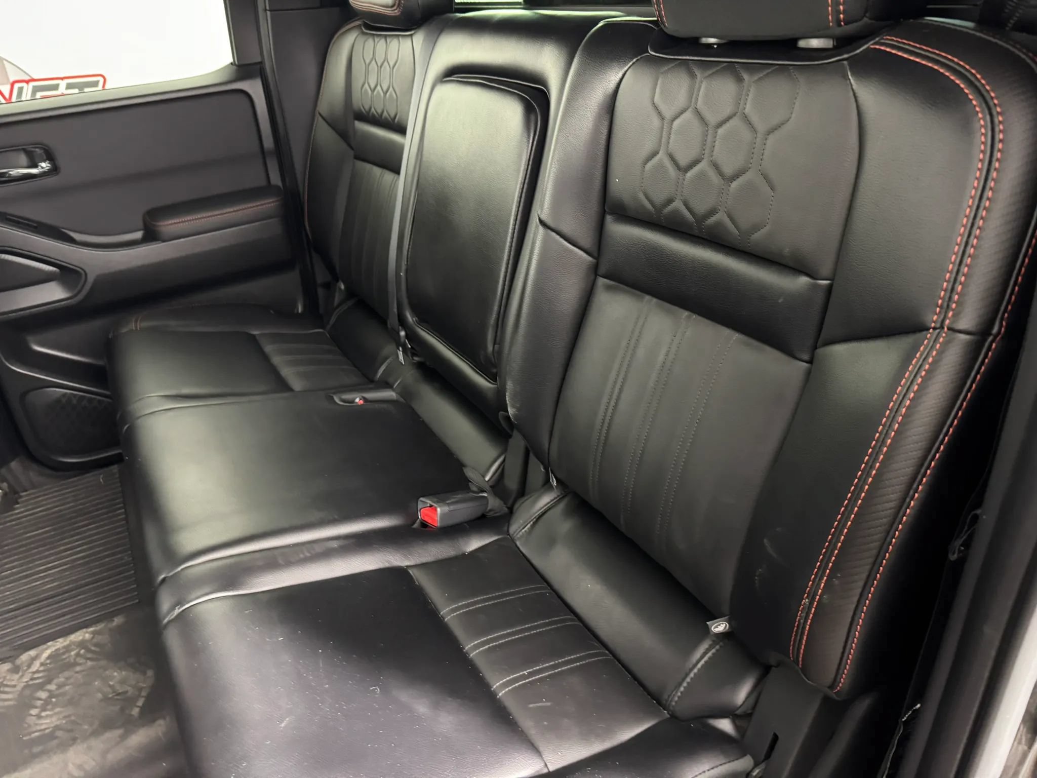 Used 2024 Nissan Frontier PRO-4X w/ Pro Premium Package AWD/4WD image 36