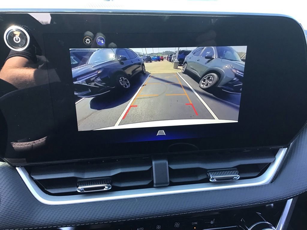 New 2026 Chevrolet Equinox LT w/ Convenience Package II image 29