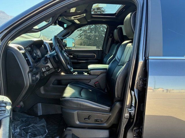 Used 2020 RAM 3500 Limited image 12