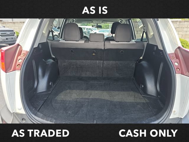 Used 2014 Toyota RAV4 LE FWD image 12