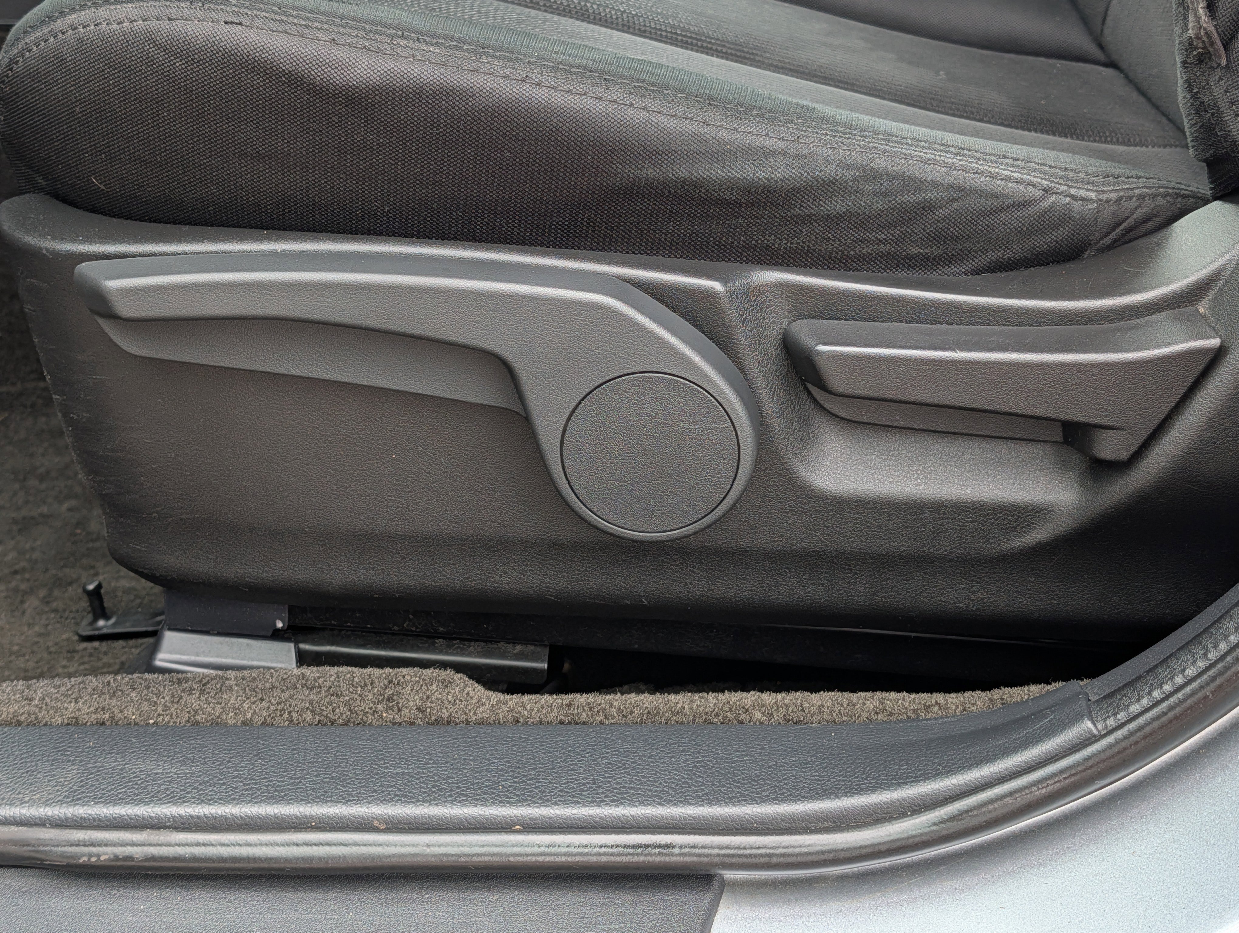 Used 2014 Subaru Outback 2.5i w/ Alloy Wheel Package image 19