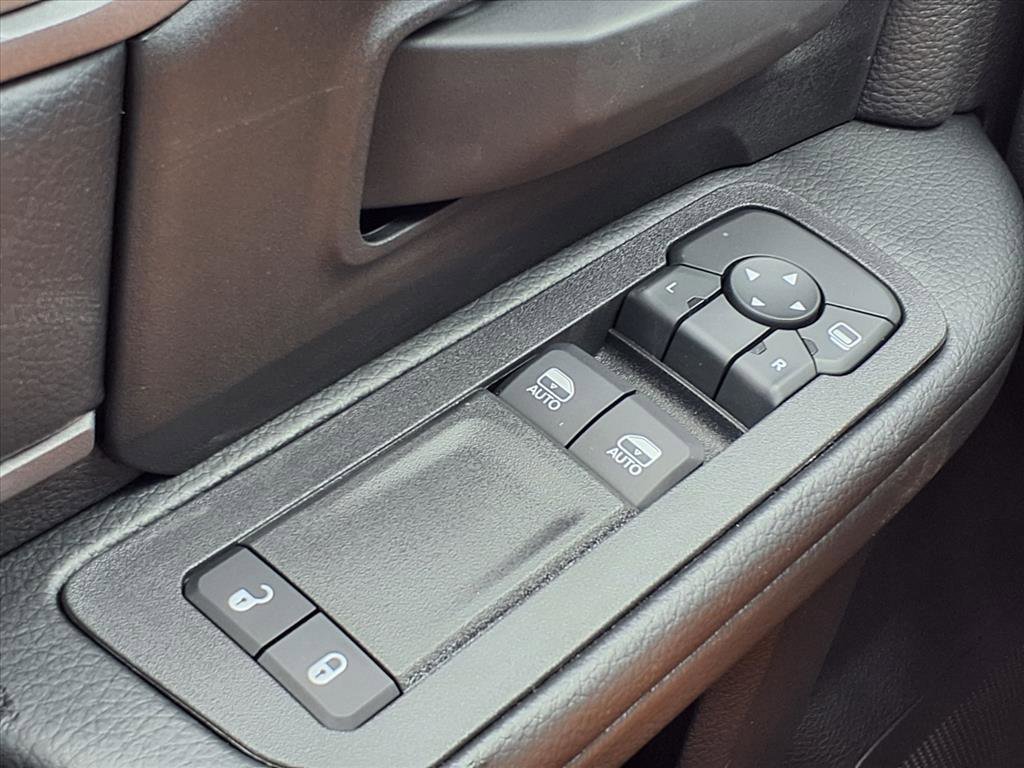 New 2026 RAM 2500 Tradesman AWD/4WD image 9
