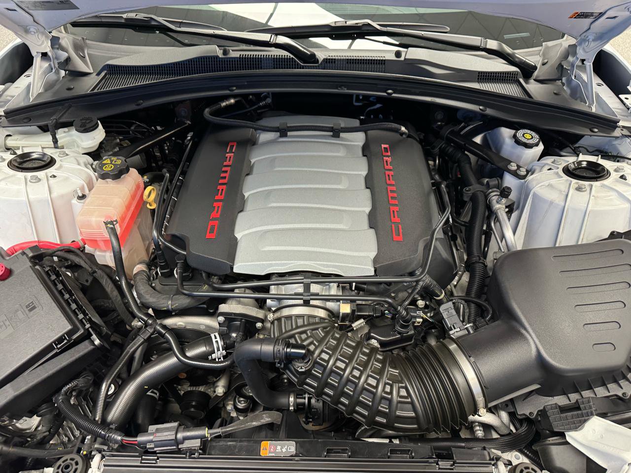 Used 2019 Chevrolet Camaro SS RWD image 21