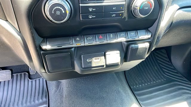 Used 2021 Chevrolet Silverado 1500 Custom RWD image 16