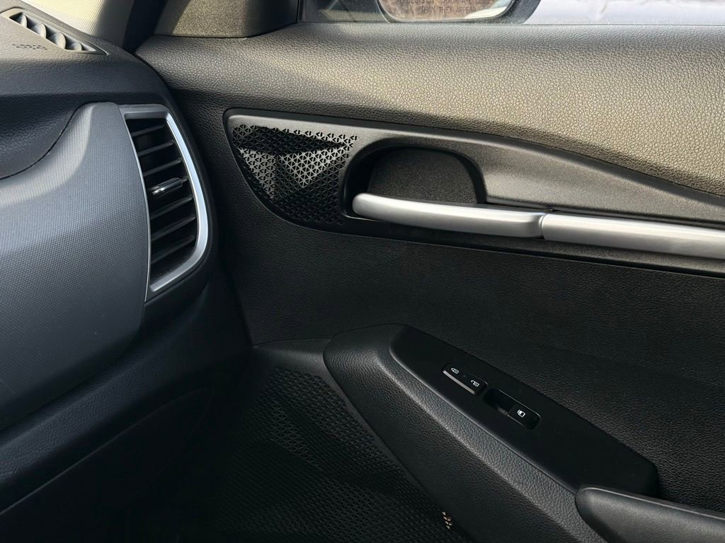 Certified 2023 Kia Seltos LX image 41