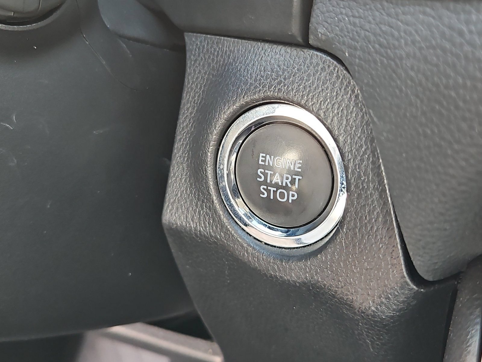 Certified 2025 Toyota RAV4 XLE AWD/4WD image 20