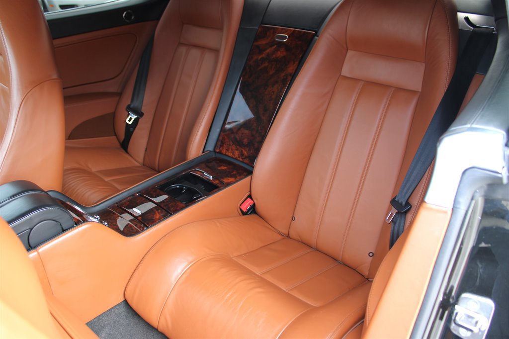 Used 2004 Bentley Continental GT image 16