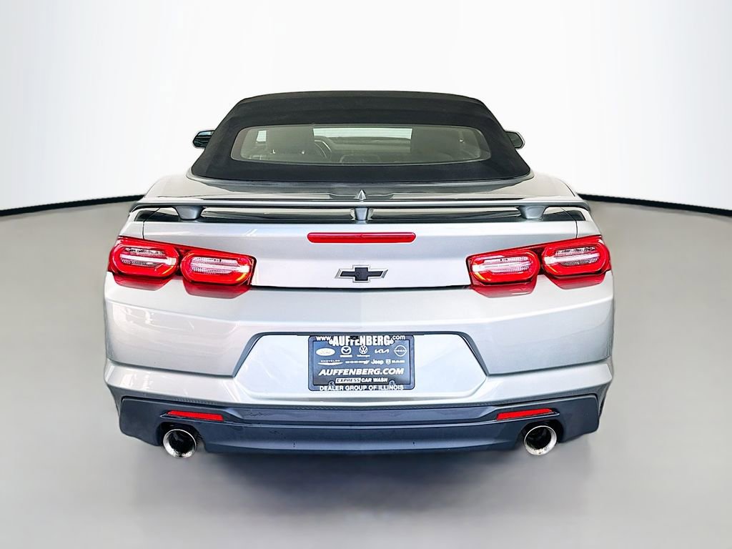 Used 2024 Chevrolet Camaro LT w/ Technology Package image 6