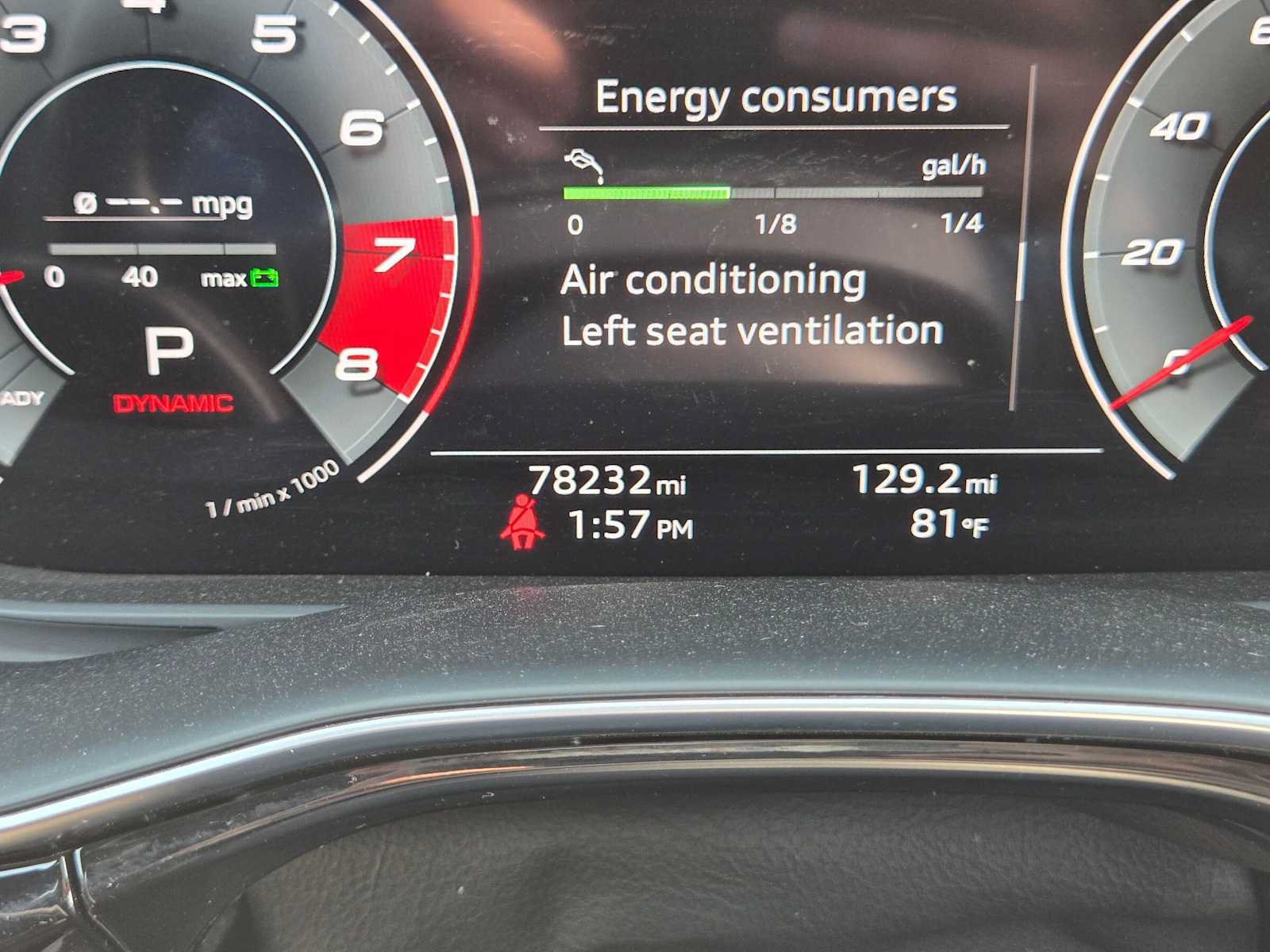 Used 2023 Audi SQ7 Prestige AWD/4WD image 29