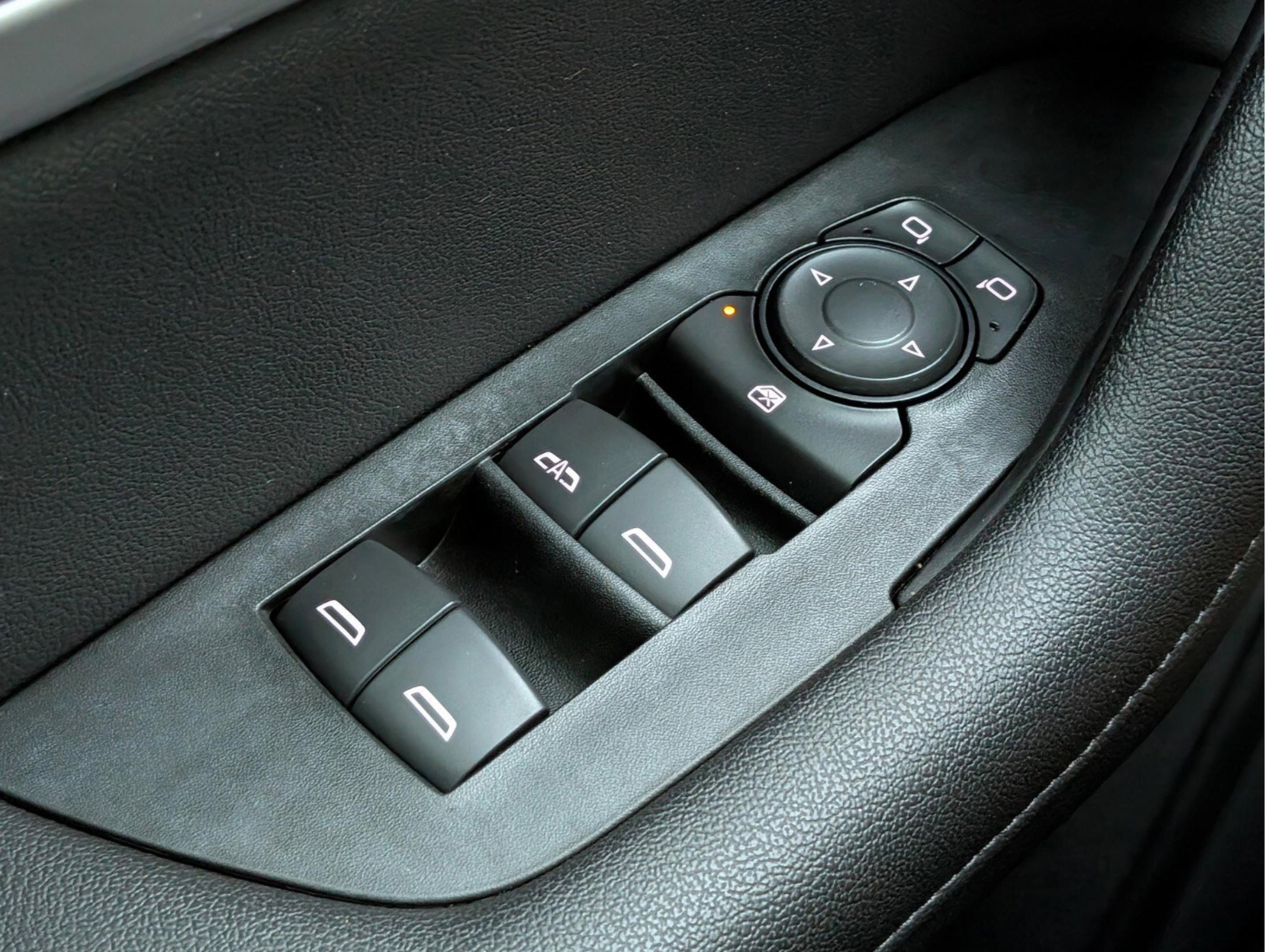 Used 2021 Chevrolet Blazer LT w/ LPO, Cargo Package image 41