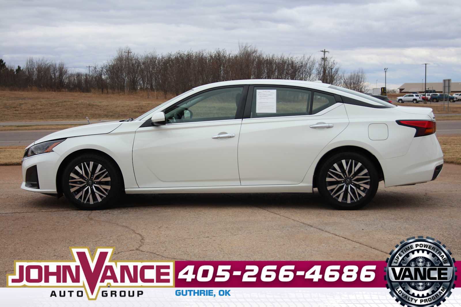 Used 2023 Nissan Altima 2.5 SV image 5