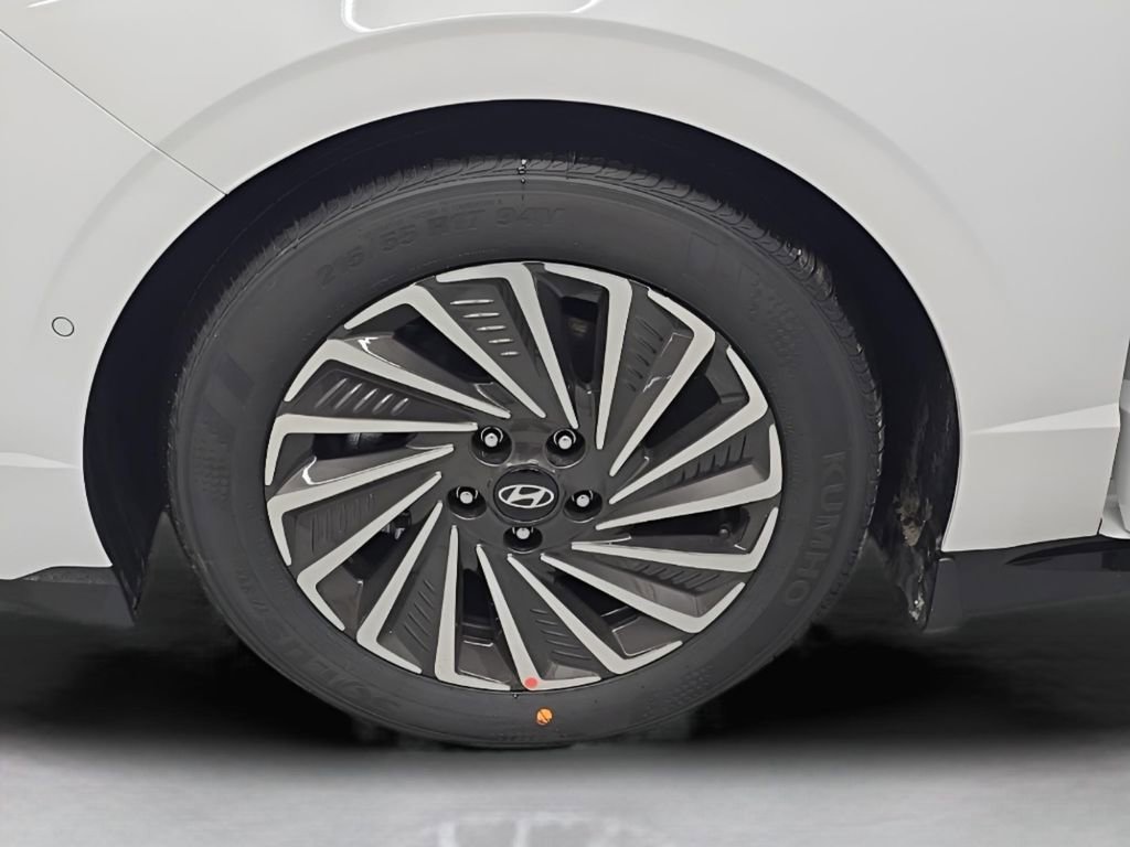 New 2026 Hyundai Sonata Limited FWD image 32