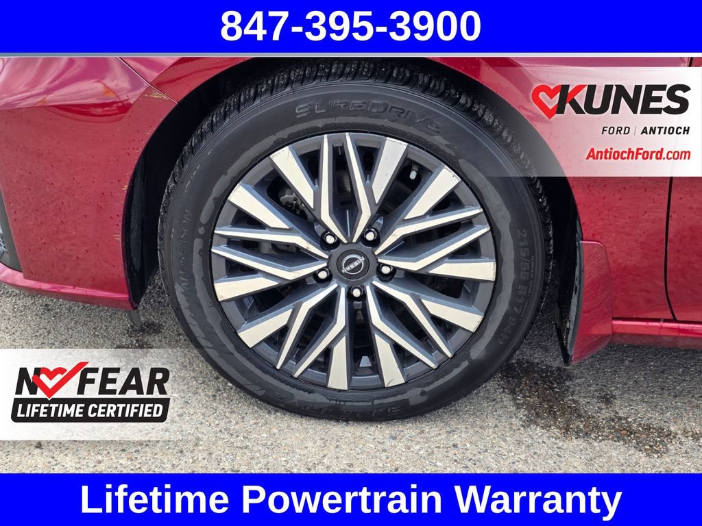 Used 2024 Nissan Altima 2.5 SV w/ SV Premium Package FWD image 18