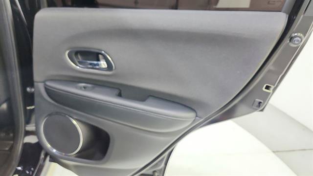 Used 2022 Honda HR-V EX image 27