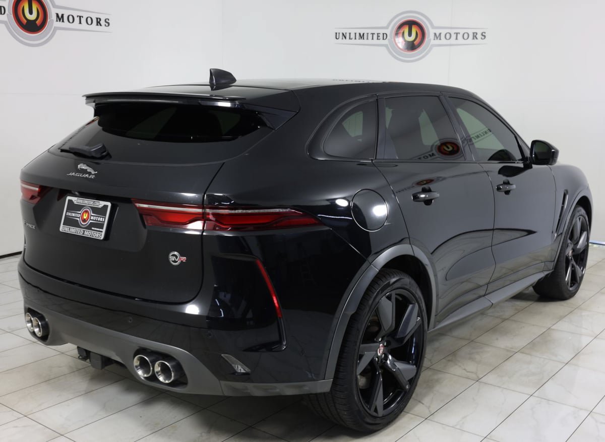 Used 2021 Jaguar F-PACE SVR AWD/4WD image 3