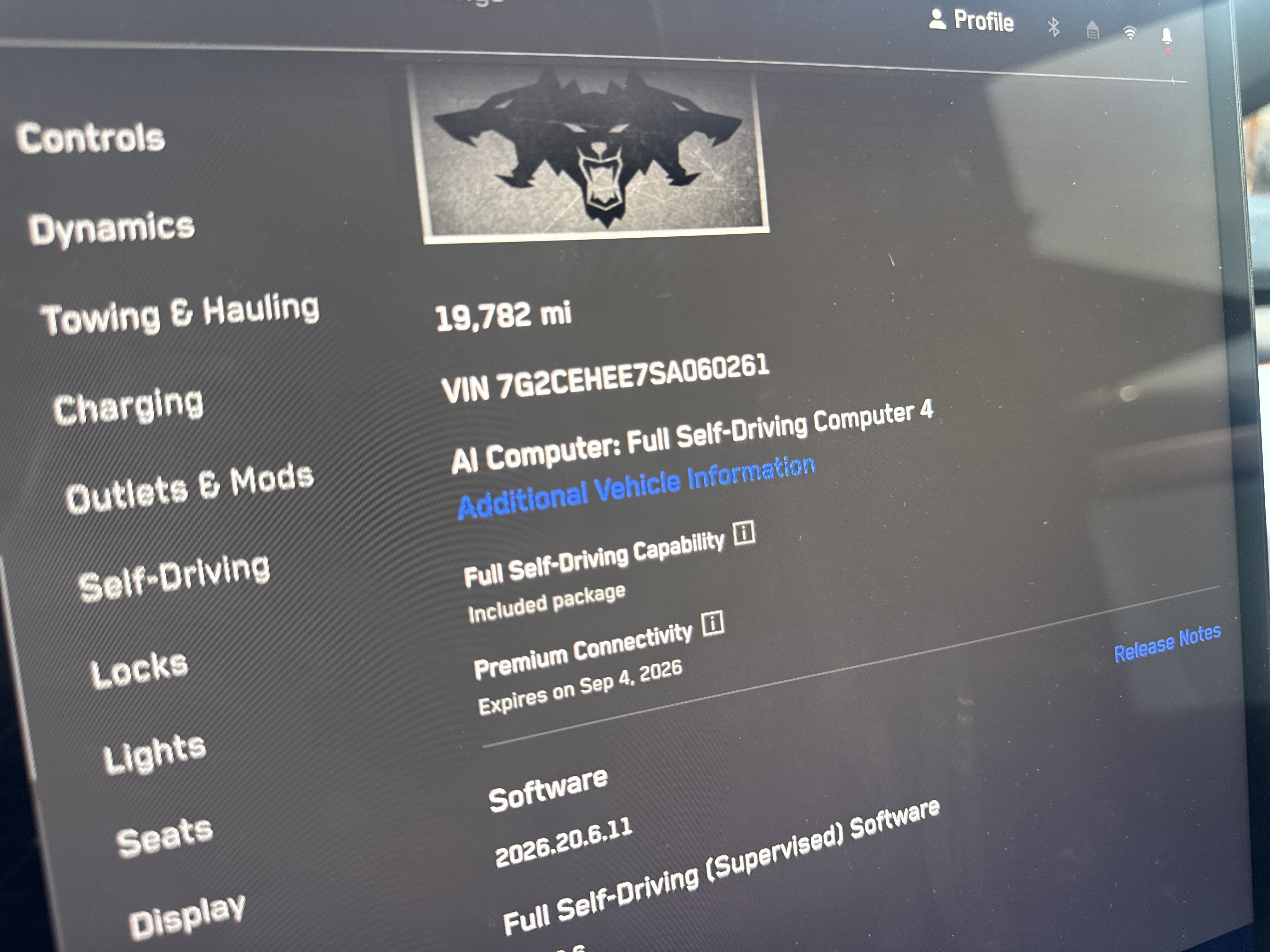 Used 2025 Tesla Cybertruck Cyberbeast AWD/4WD image 2