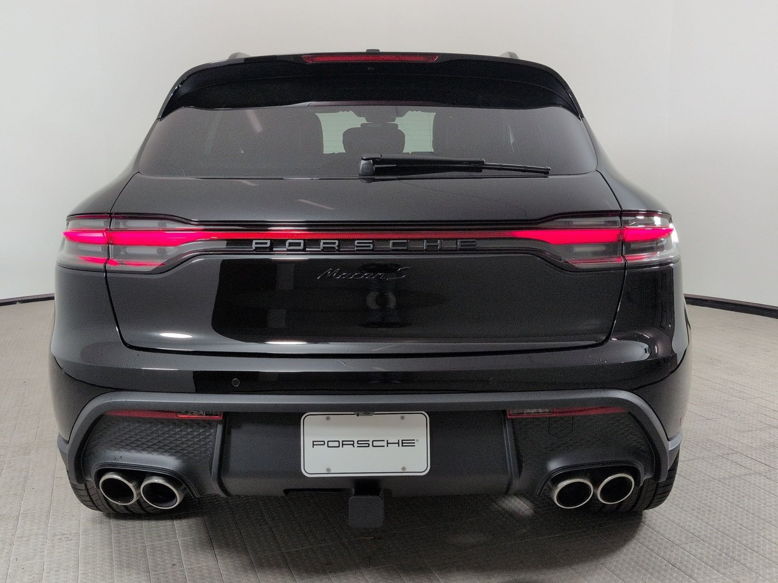 New 2026 Porsche Macan S AWD/4WD image 9