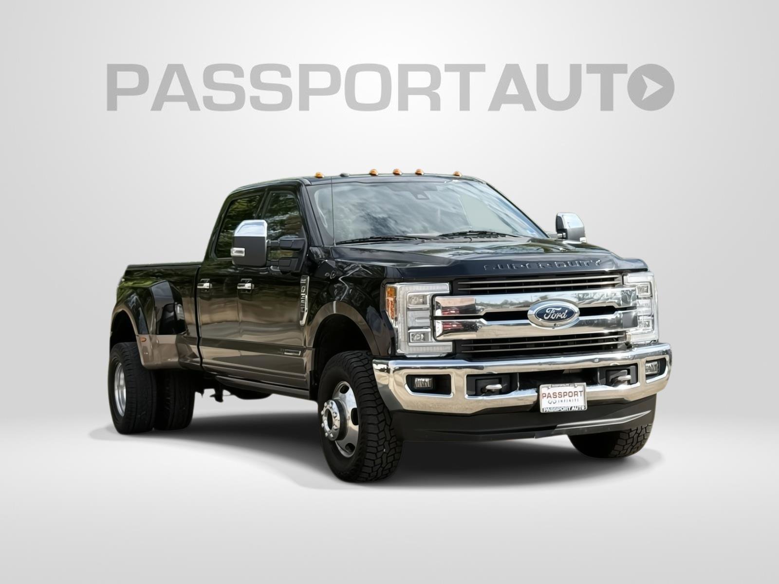 Used 2018 Ford F350 King Ranch w/ King Ranch Ultimate Package image 3