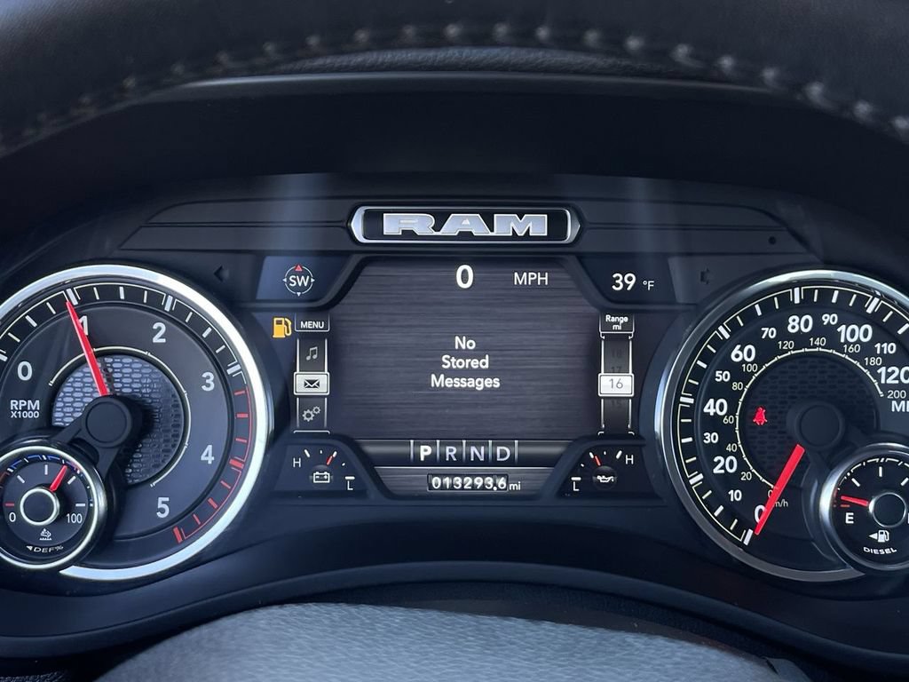Used 2024 RAM 3500 Laramie w/ Towing Technology Group AWD/4WD image 11