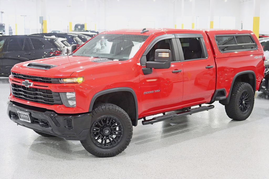 Used 2024 Chevrolet Silverado 2500 Custom w/ Custom Value Package AWD/4WD image 7