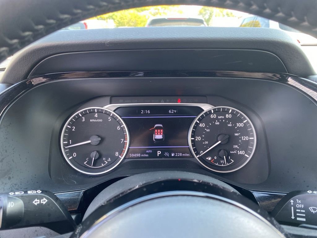 Used 2022 Nissan Pathfinder SL w/ SL Black Package image 24