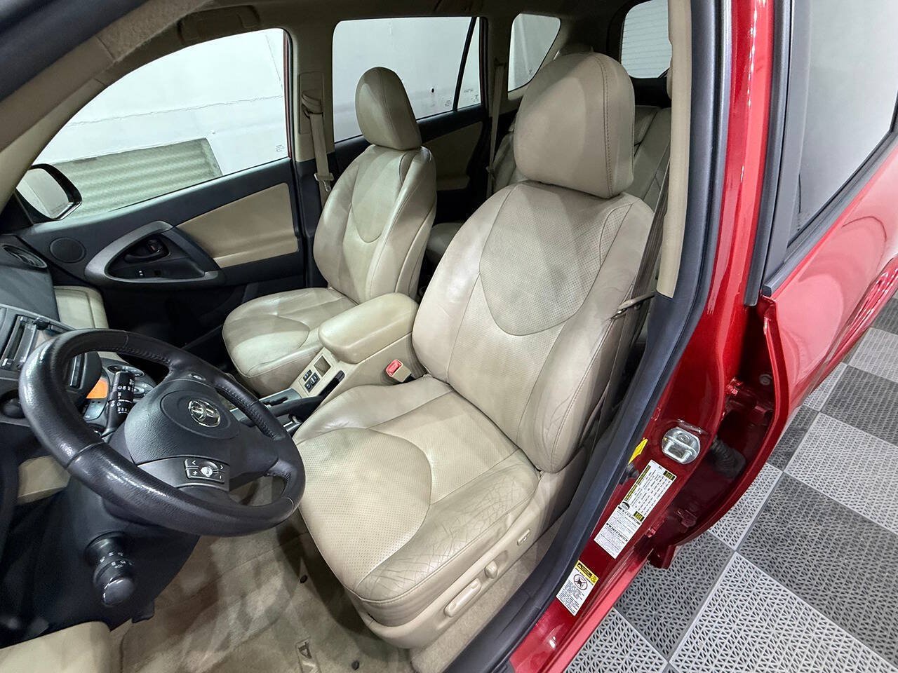 Used 2012 Toyota RAV4 Limited w/ Premium Plus Value Pkg AWD/4WD image 22