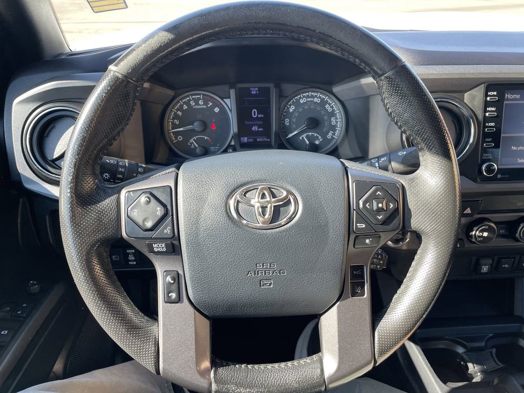 Used 2020 Toyota Tacoma TRD Off-Road AWD/4WD image 16