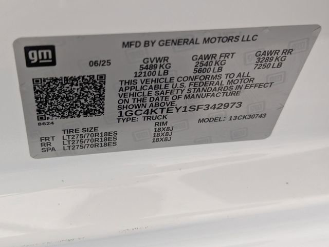 Certified 2025 Chevrolet Silverado 3500 LT w/ Safety Package image 35