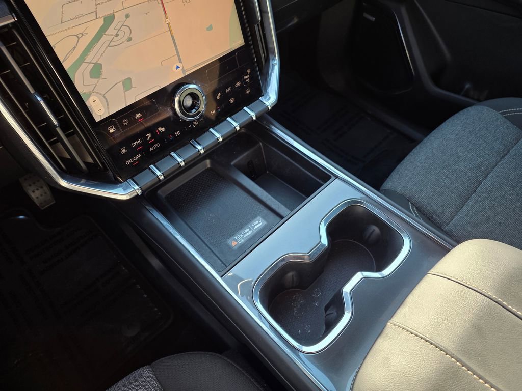 Used 2025 GMC Acadia Elevation image 20