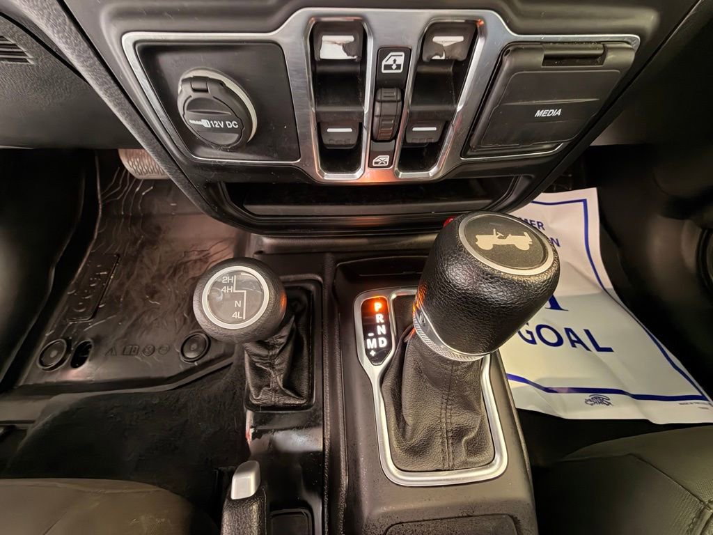 Used 2020 Jeep Wrangler Unlimited Sport image 33