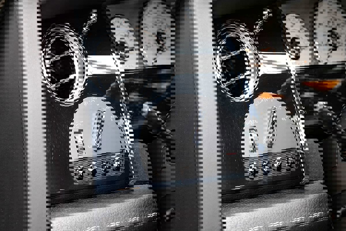 Used 2017 Rolls-Royce Ghost image 20