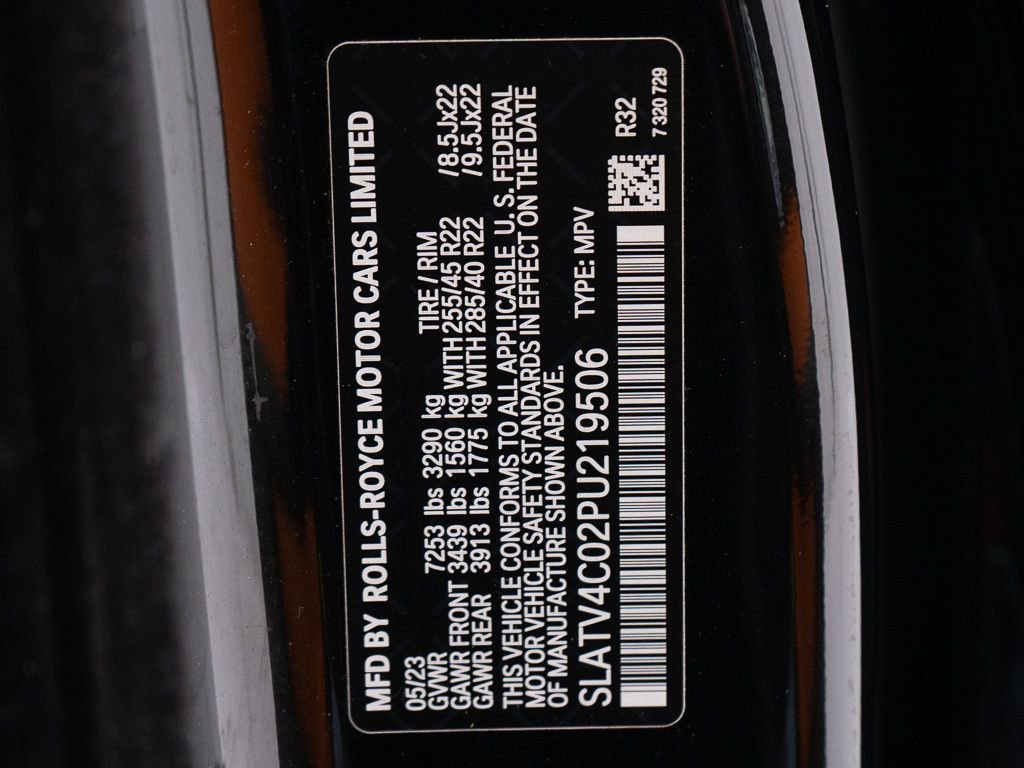 Certified 2023 Rolls-Royce Cullinan AWD/4WD image 57