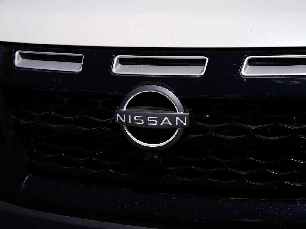 Used 2024 Nissan Pathfinder Rock Creek AWD/4WD image 3