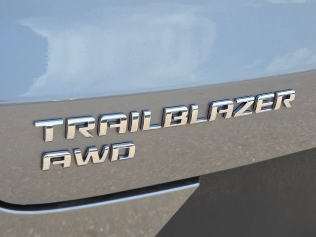 New 2026 Chevrolet TrailBlazer LT w/ Convenience Package AWD/4WD image 5