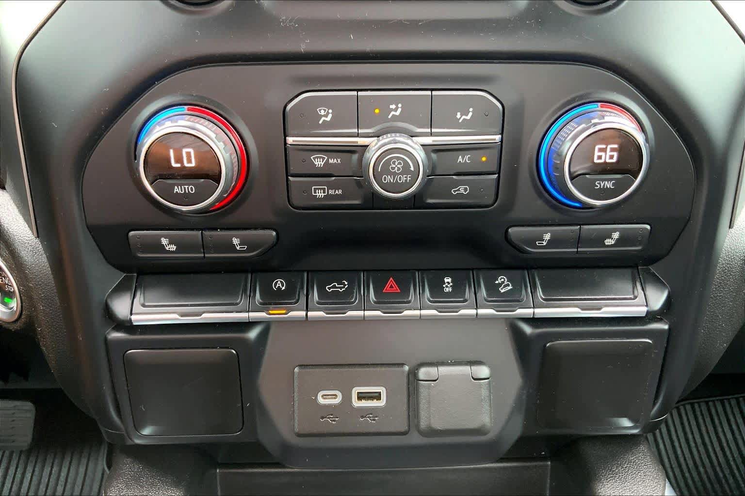 Used 2019 Chevrolet Silverado 1500 RST w/ All-Star Edition AWD/4WD image 34