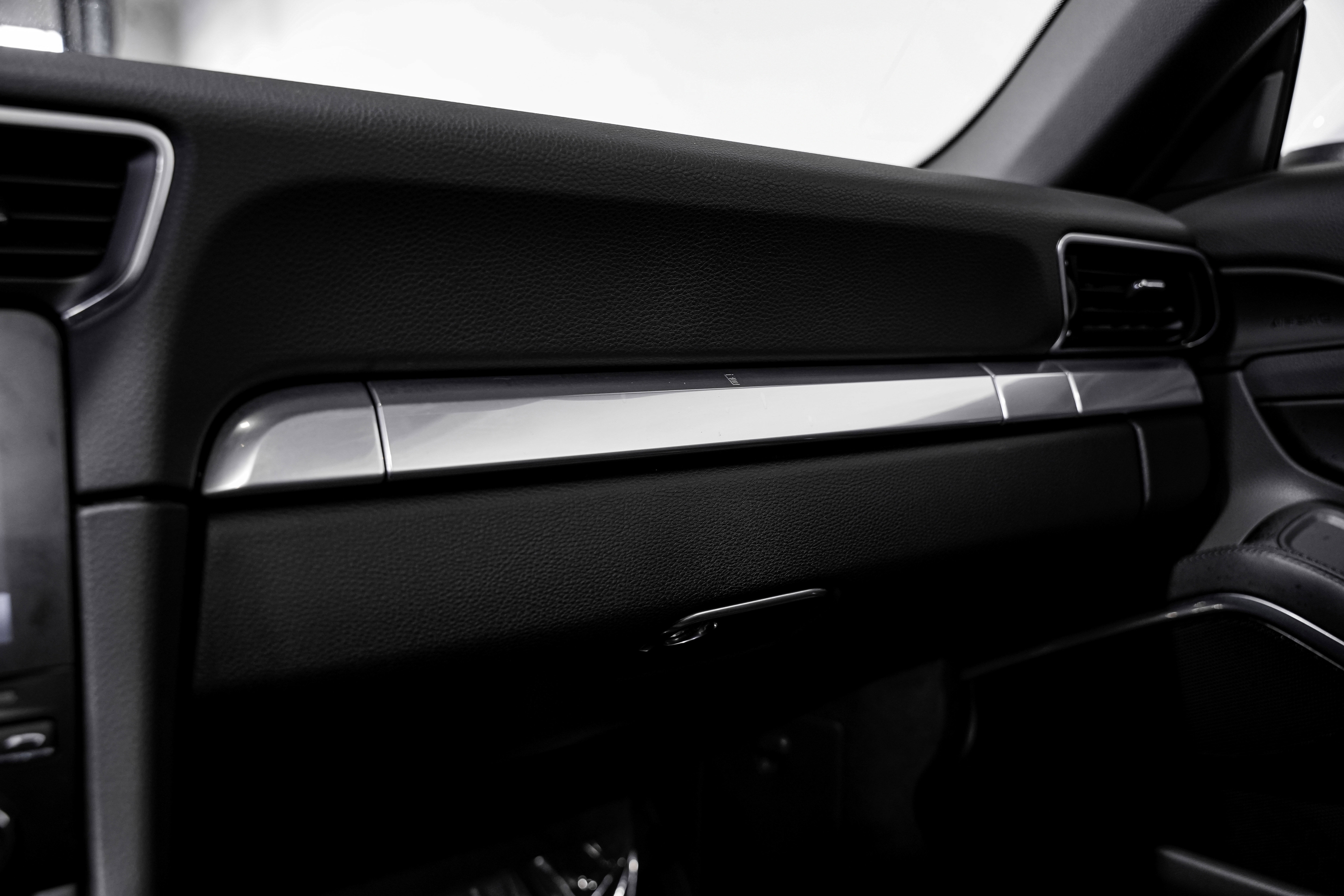 Used 2017 Porsche 911 Carrera 4S image 16