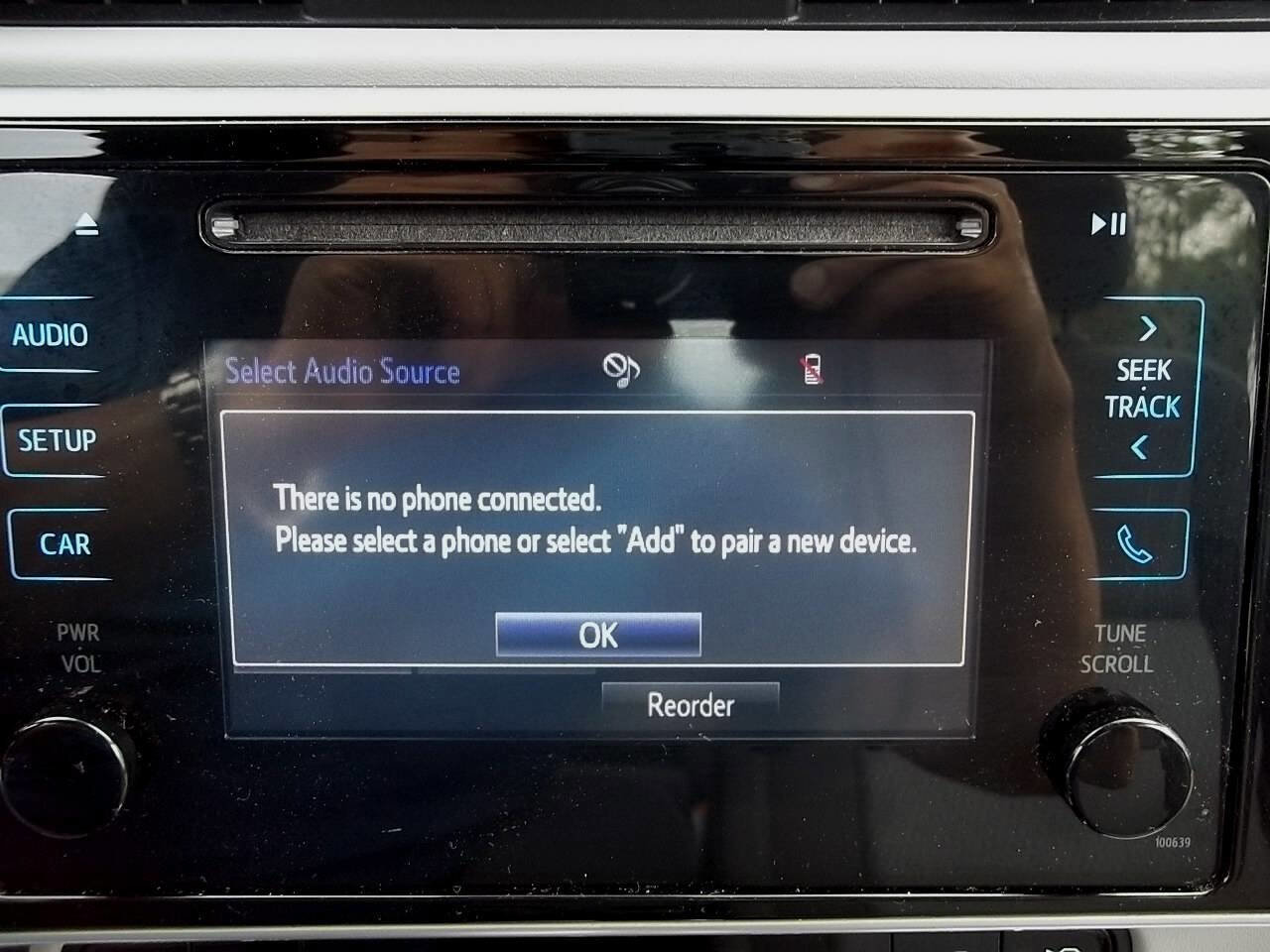 Used 2017 Toyota Corolla LE image 18