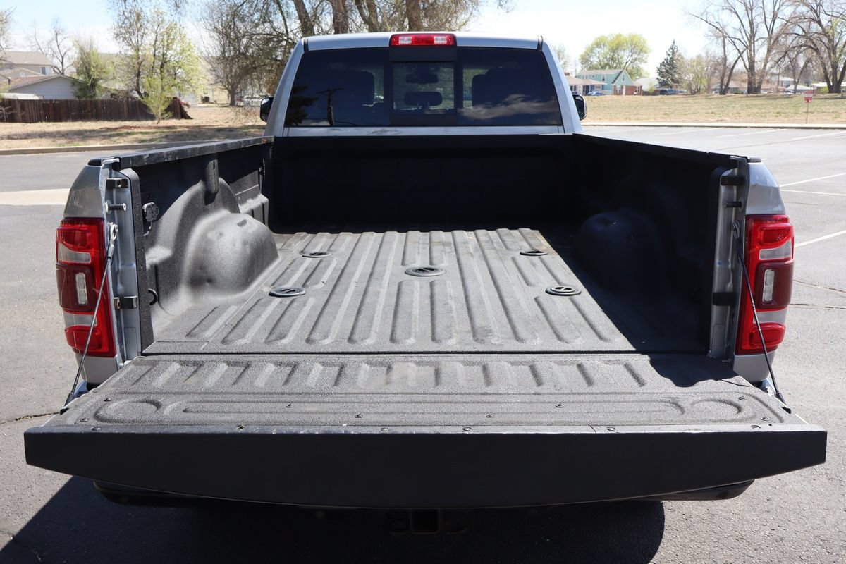 Used 2020 RAM 3500 Laramie AWD/4WD image 14