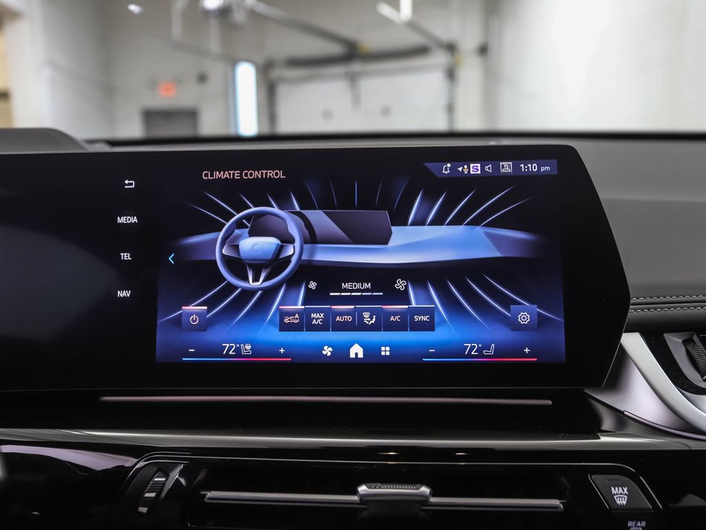 Used 2026 BMW X1 xDrive28i w/ Technology Package image 17