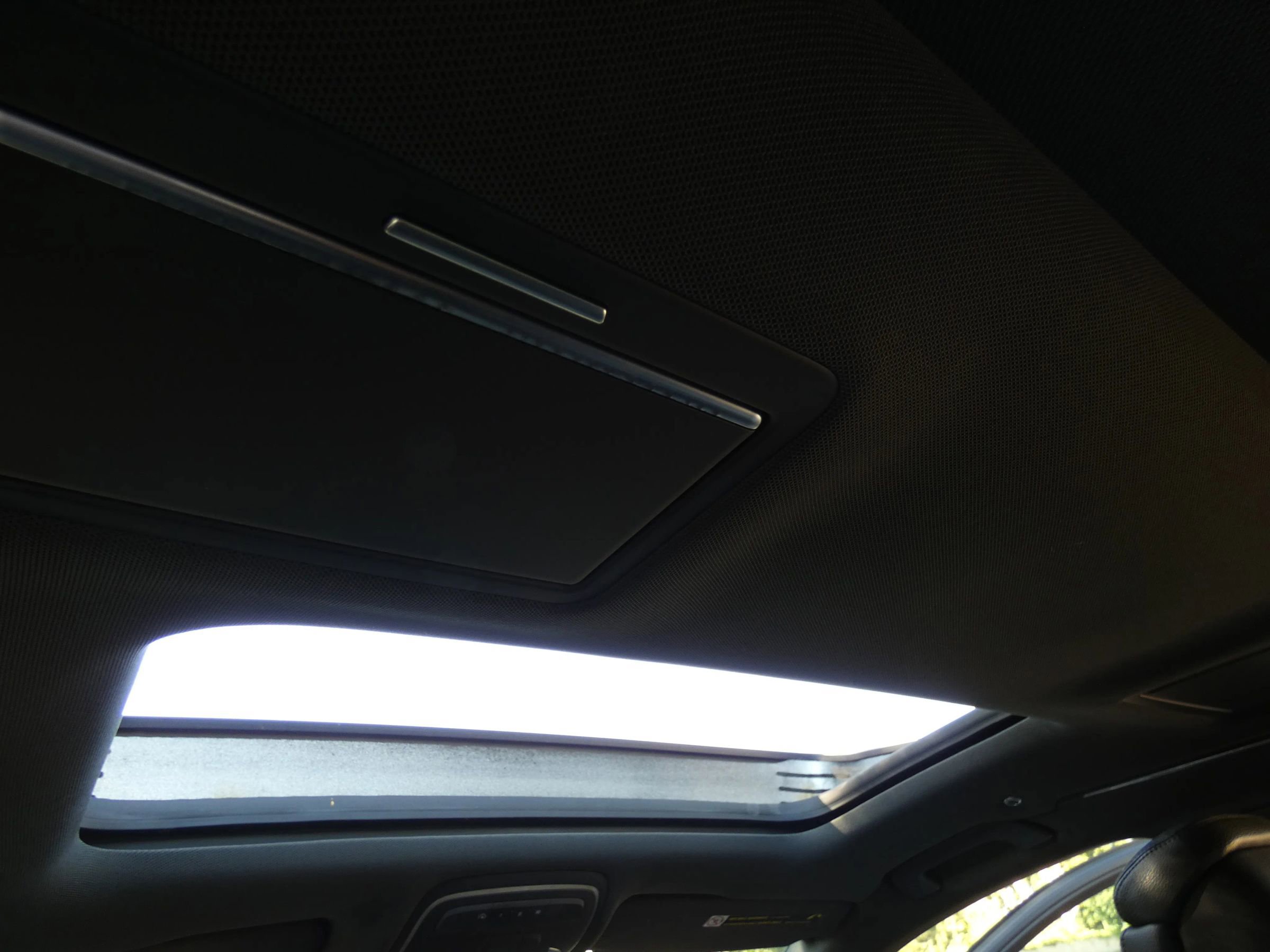 Used 2015 Audi A8 L 4.0T image 59