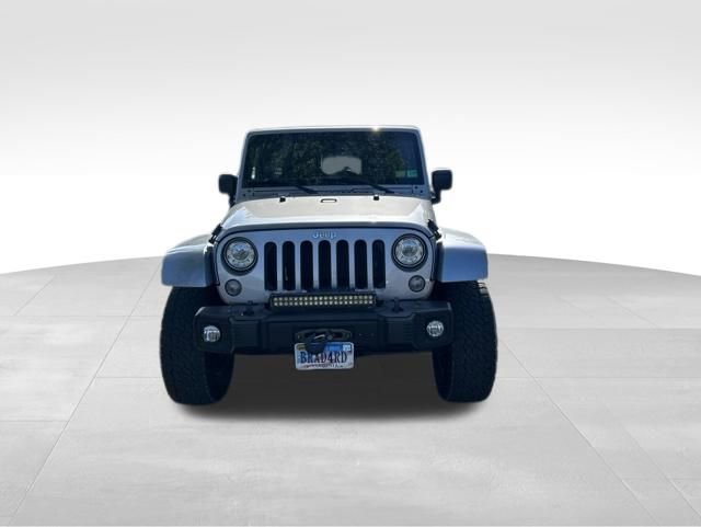 Used 2017 Jeep Wrangler Unlimited Rubicon w/ Connectivity Group AWD/4WD image 2