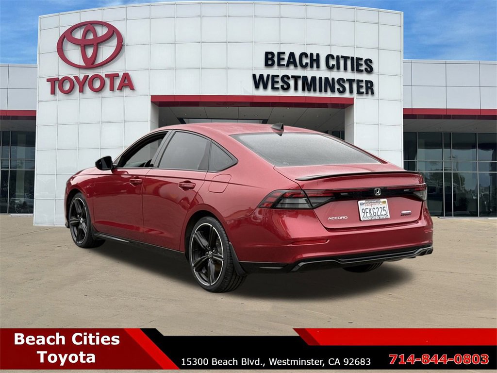 Used 2023 Honda Accord Sport image 8