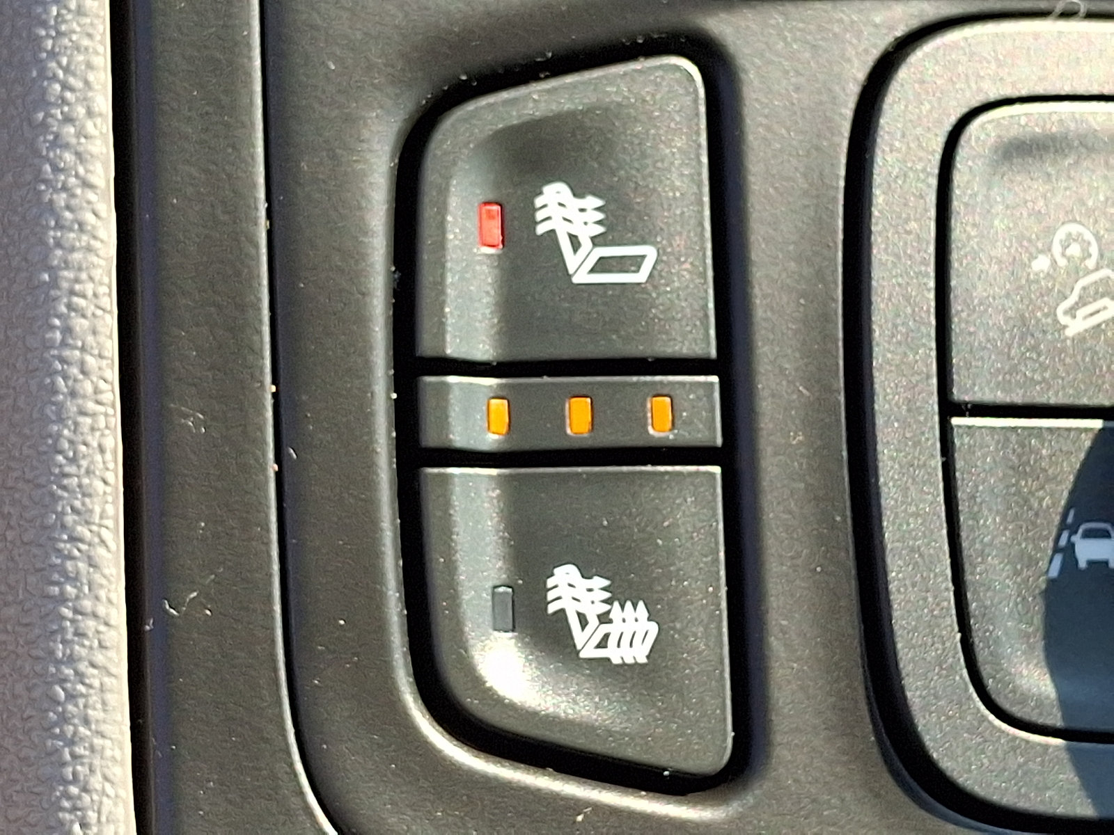 Used 2023 GMC Terrain SLT AWD/4WD image 25